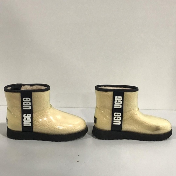 Women’s UGG Clear Mini Boot Cream Size 7M - Picture 2 of 7